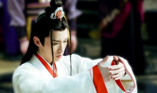 揭秘四大美男的神秘面纱（探寻古代历史中的传世美男）  第3张