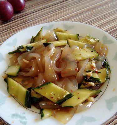 东北拉皮的制作与配方分享（传统东北美食）  第1张