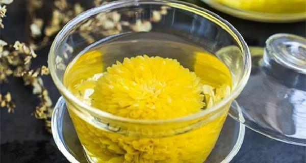 以菊花茶泡好喝又营养的秘诀（掌握泡菊花茶的关键）  第3张