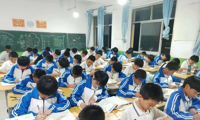 如何端正人生态度思修（培养正确的思维方式）  第2张