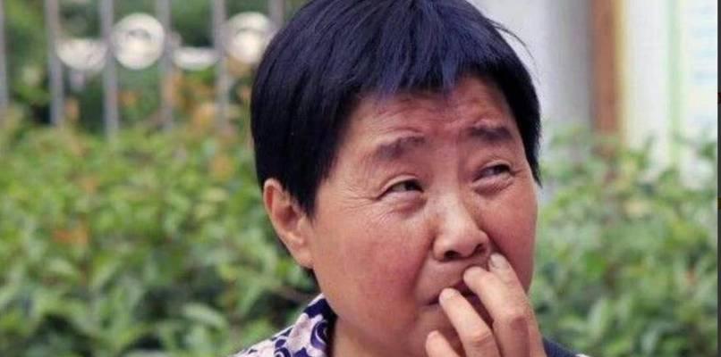刘岩的轮椅生活（一个坚强女孩的勇敢坚持与奋斗）  第2张
