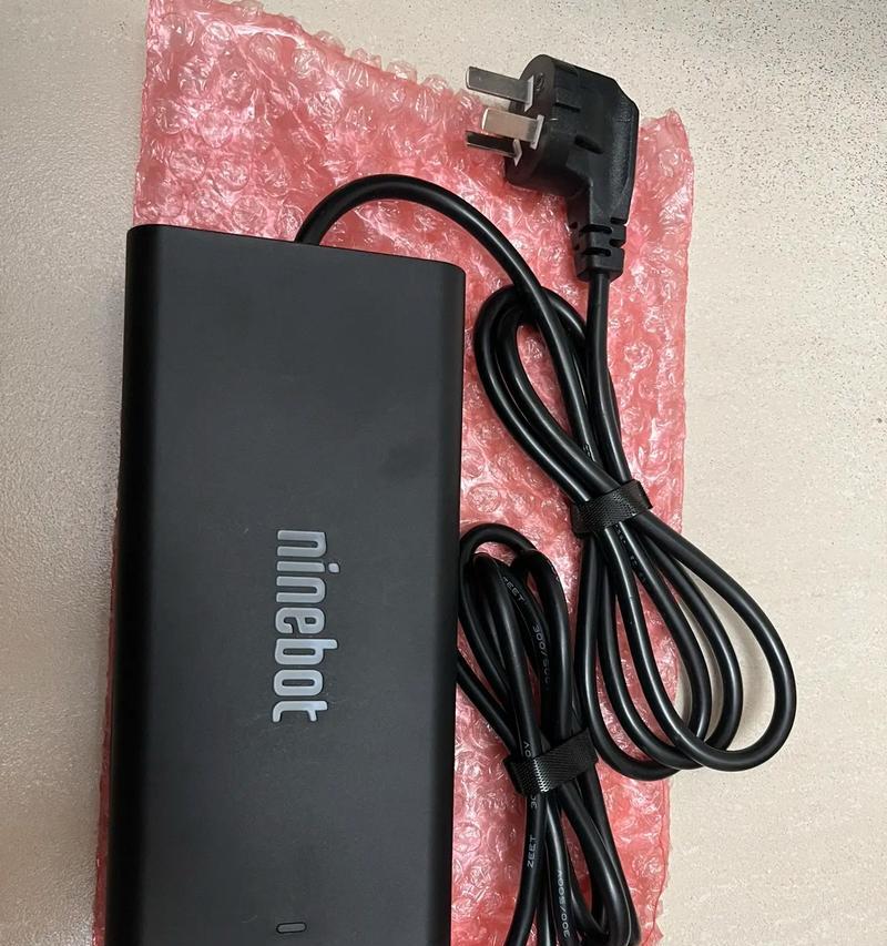 iqoo9的原装充电器长什么样？充电器的真假如何辨别？  第1张