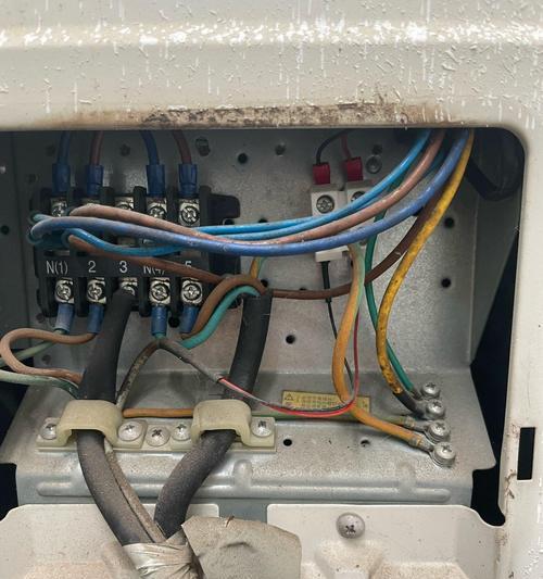 洗衣机上的打孔功能具体是什么作用？  第1张