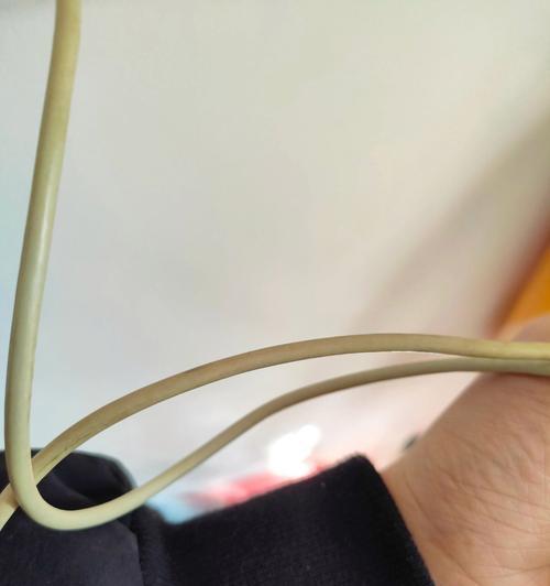 数据线发黑如何清理？清理过程中需要注意什么？  第2张