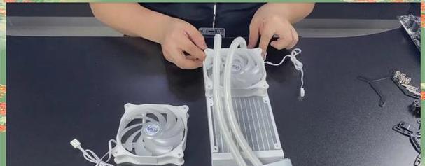 散热器夹装视频教程在哪里找？夹装散热器时应注意什么？  第3张