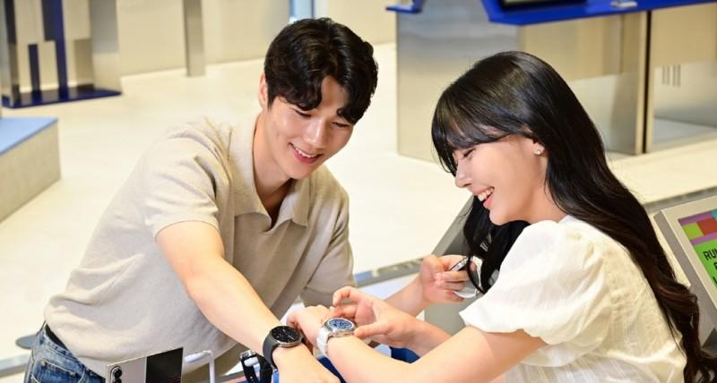 三星 Galaxy Z Fold7，Galaxy Flip7 以及 Watch8 系列全球正式开售  第14张