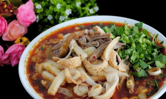 正宗羊杂碎的做法与配料（如何制作一道口感鲜美的羊杂碎？）  第2张